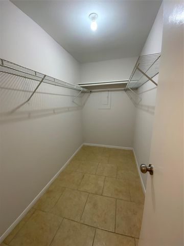 14814 S Silver Green Drive, Houston, TX 77015