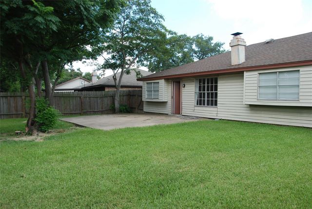 14814 S Silver Green Drive, Houston, TX 77015