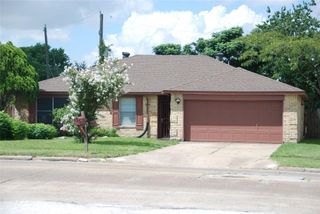 14814 S Silver Green Drive, Houston, TX 77015