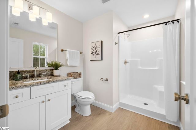 1650 Clement Road, Taylors, SC 29687