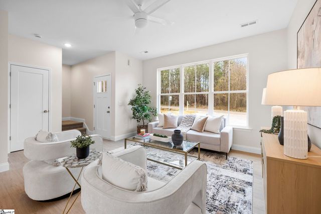 1650 Clement Road, Taylors, SC 29687