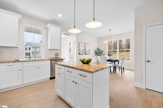 1650 Clement Road, Taylors, SC 29687