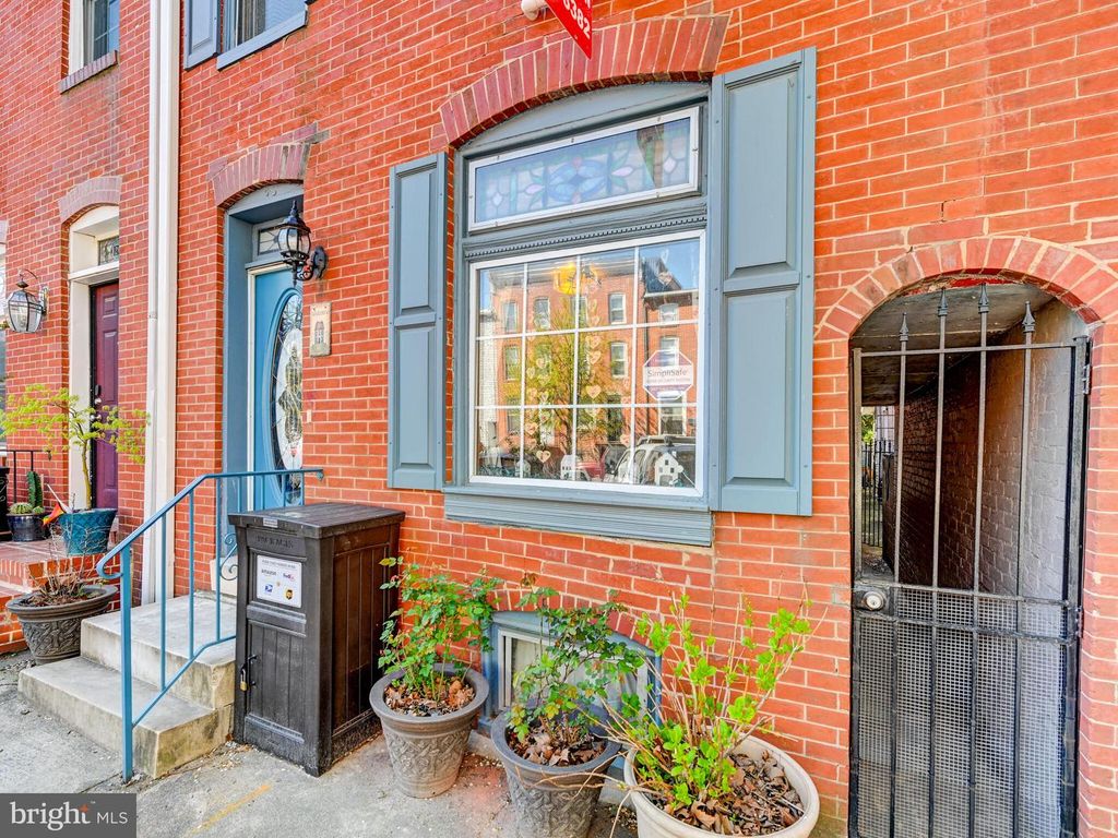 Image 2 of property listing at 2013 N BANK ST, Baltimore, MD 21231