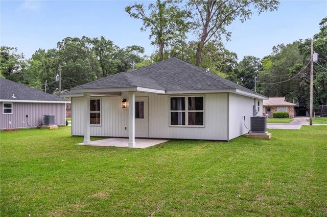 231 Viola Avenue, Saraland, AL 36571