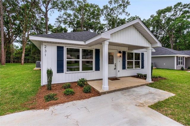 231 Viola Avenue, Saraland, AL 36571