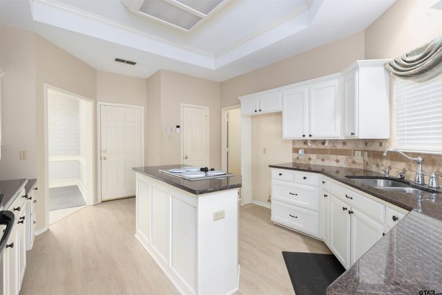 11922 White Deer Trl, Tyler, TX 75703