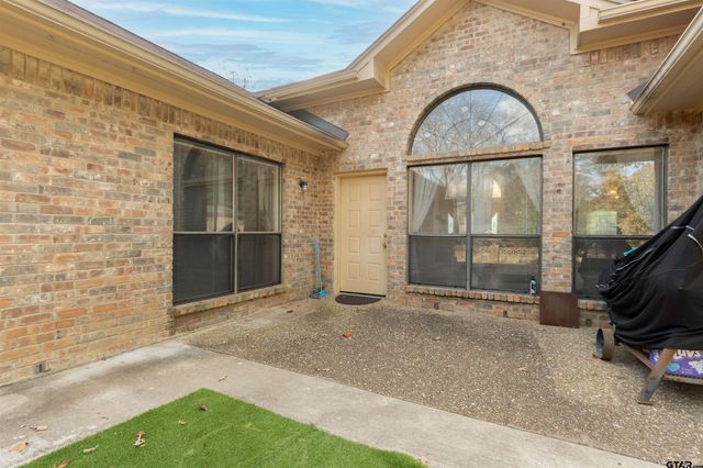 11922 White Deer Trl, Tyler, TX 75703