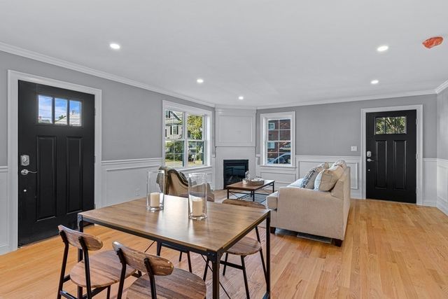 2 Day Street 2, Waltham, MA 02453