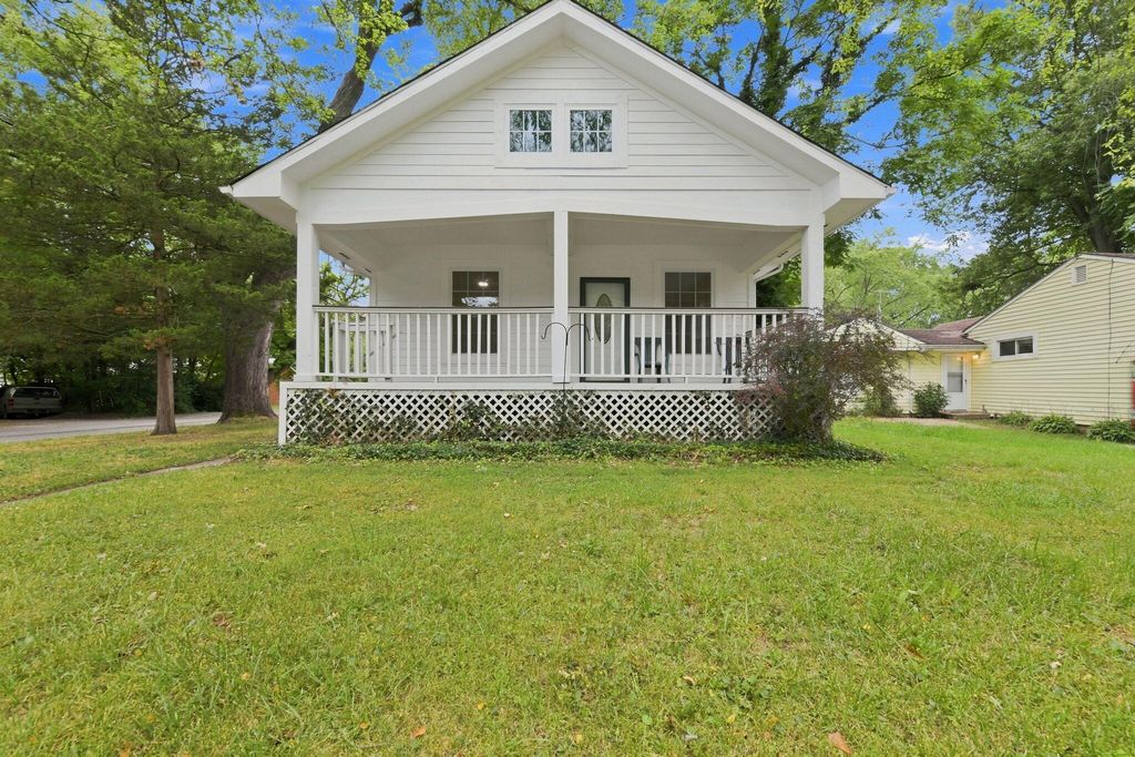 21505 Rockwell Street, Farmington Hills, MI 48336