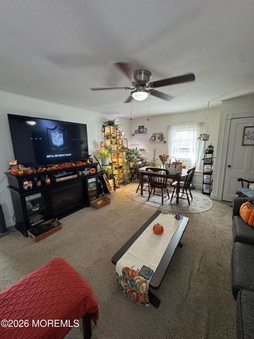 41 Atlantic Street, Keyport, NJ 07735