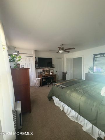 41 Atlantic Street, Keyport, NJ 07735