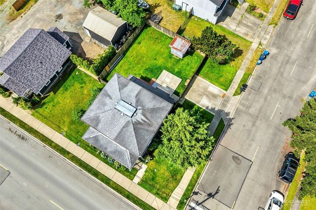 307 3rd Street, Sultan, WA 98294