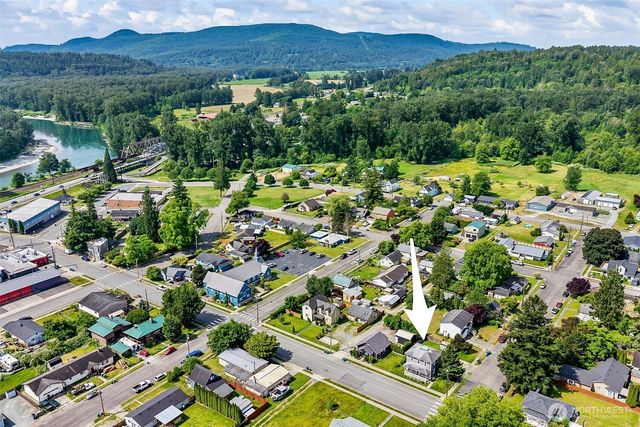 307 3rd Street, Sultan, WA 98294