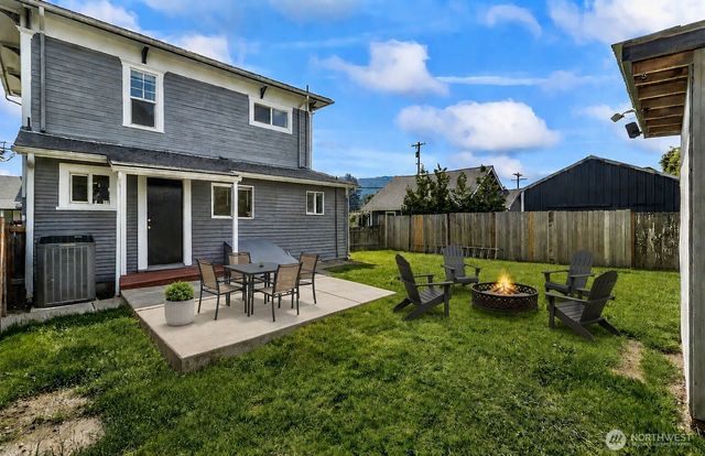 307 3rd Street, Sultan, WA 98294