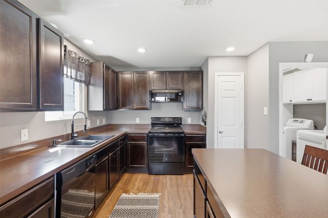 5925 Mountain Bluff Drive, Fort Worth, TX 76179