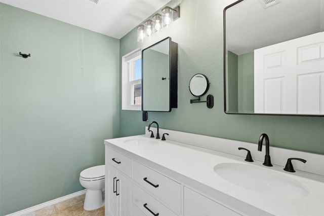 5925 Mountain Bluff Drive, Fort Worth, TX 76179