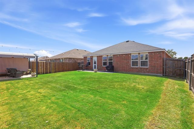 5925 Mountain Bluff Drive, Fort Worth, TX 76179