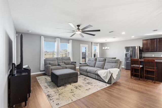 5925 Mountain Bluff Drive, Fort Worth, TX 76179