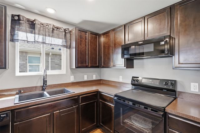 5925 Mountain Bluff Drive, Fort Worth, TX 76179
