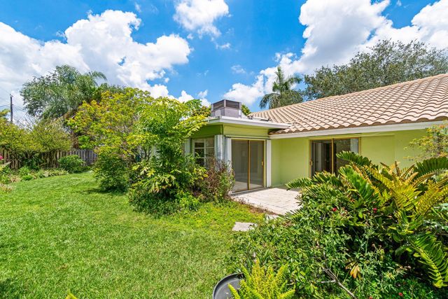 1290 SW 8th Street, Boca Raton, FL 33486