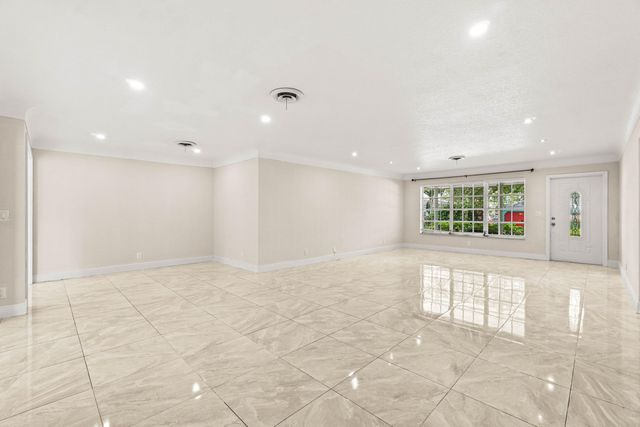 1290 SW 8th Street, Boca Raton, FL 33486