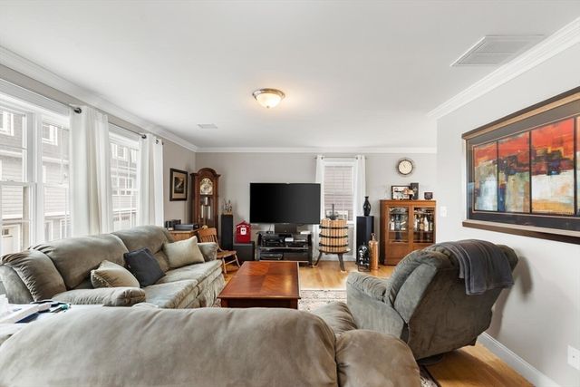 260 West St 7, Quincy, MA 02169