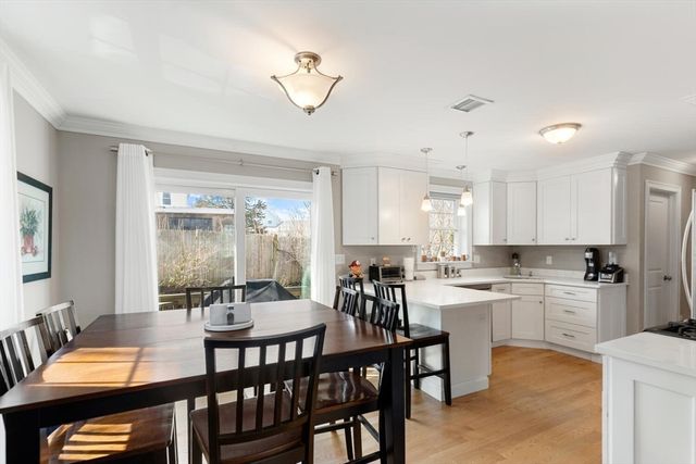 260 West St 7, Quincy, MA 02169