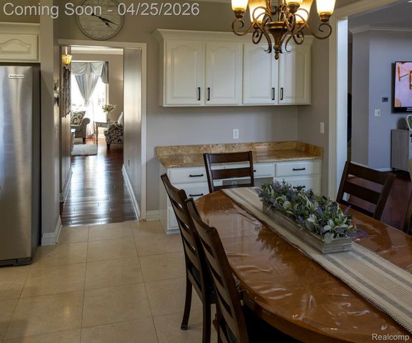 14229 Mandarin Drive, Shelby Charter Township, MI 48315
