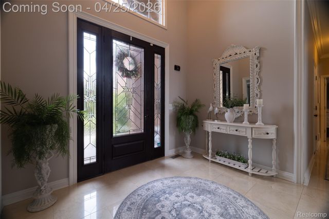 14229 Mandarin Drive, Shelby Charter Township, MI 48315