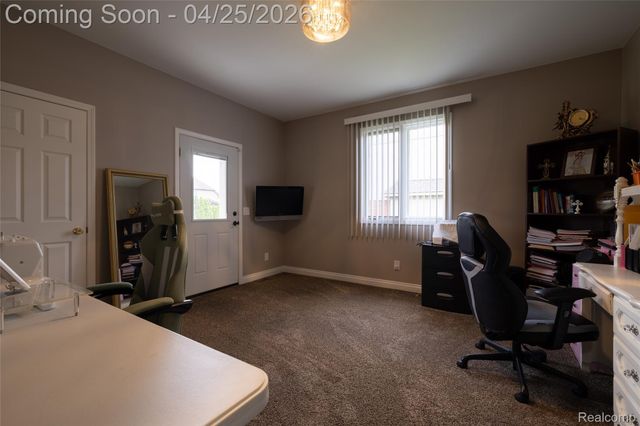 14229 Mandarin Drive, Shelby Charter Township, MI 48315