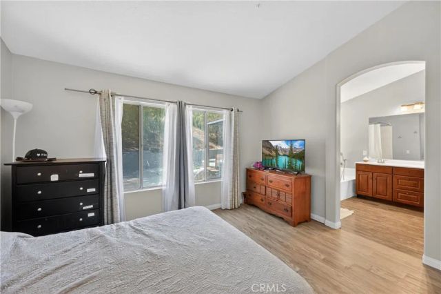 31009 Lausanne, Lake Elsinore, CA 92530