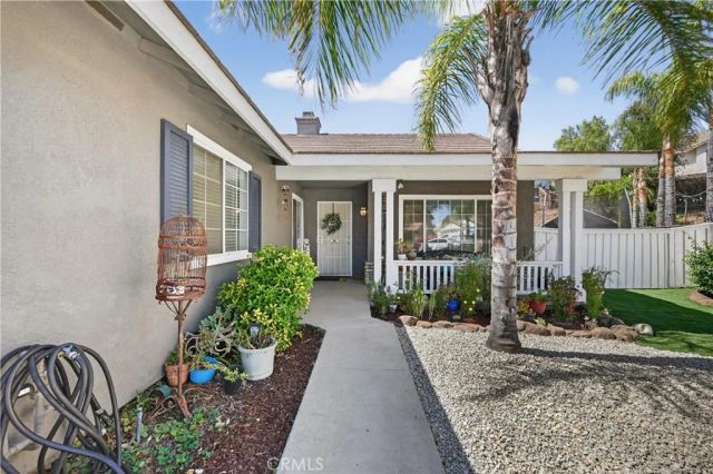 31009 Lausanne, Lake Elsinore, CA 92530