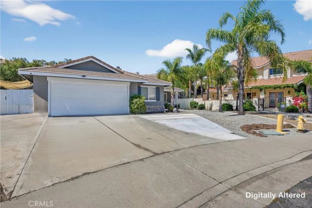 31009 Lausanne, Lake Elsinore, CA 92530