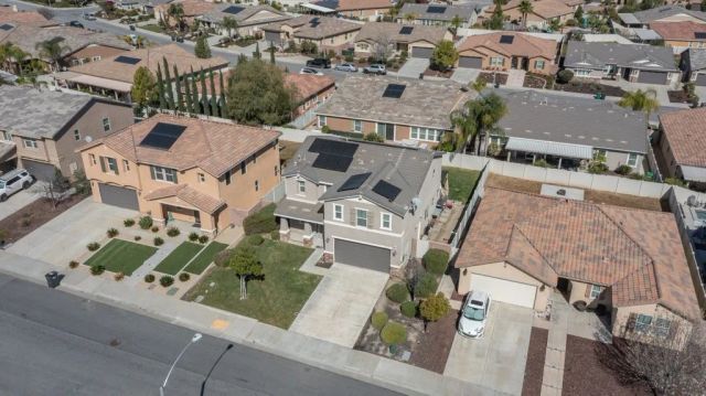 30354 Woodland Hills Street, Murrieta, CA 92563