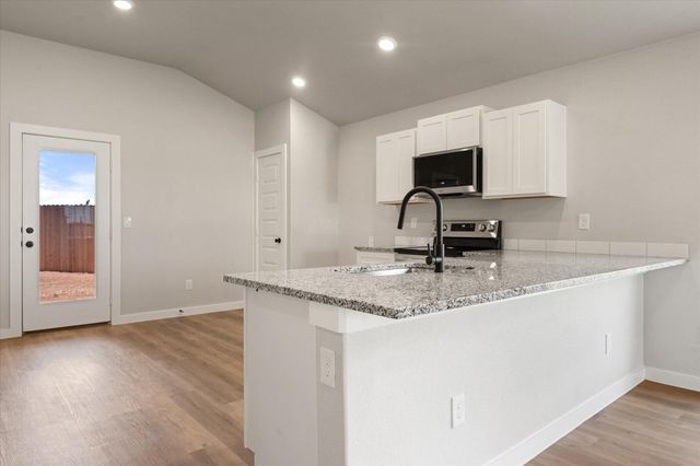 6013 Volney Avenue, Lubbock, TX 79407