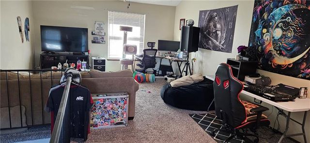 6134 E 127th Street, Grandview, MO 64030