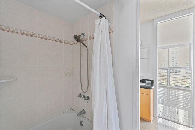 1676 Ala Moana Boulevard 710, Honolulu, HI 96815