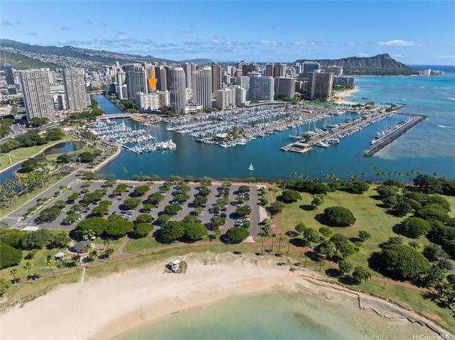 1676 Ala Moana Boulevard 710, Honolulu, HI 96815