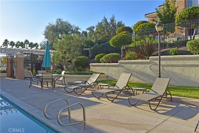 200 Via Vicini, Rancho Santa Margarita, CA 92688