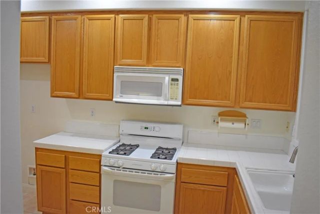 200 Via Vicini, Rancho Santa Margarita, CA 92688