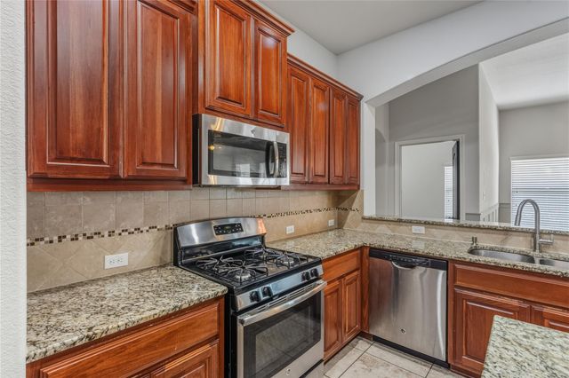 4640 Tiddle LN, Pflugerville, TX 78660