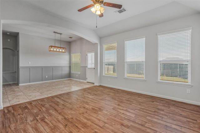 4640 Tiddle LN, Pflugerville, TX 78660