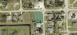 648 Kingsbury ST E, Lehigh Acres, FL 33974