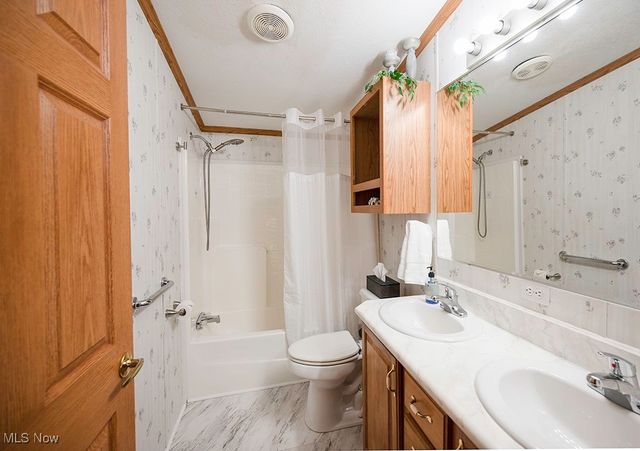 3420 Newton Tomlinson Road SW, Warren, OH 44481