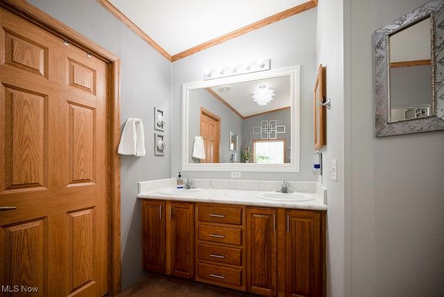 3420 Newton Tomlinson Road SW, Warren, OH 44481