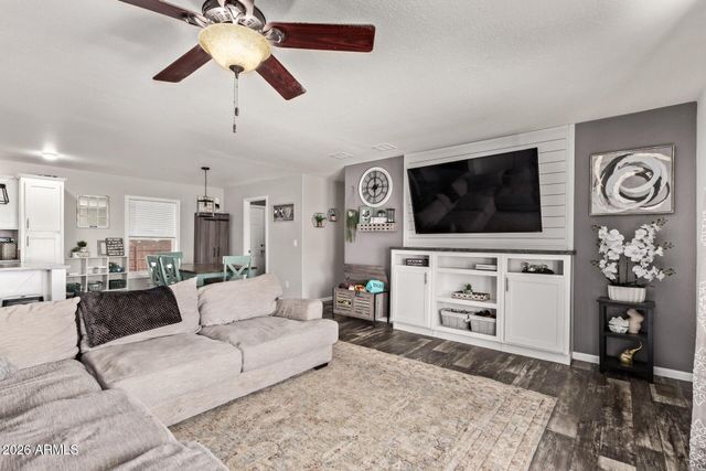 10402 E JOSEPH Lane, San Tan Valley, AZ 85143