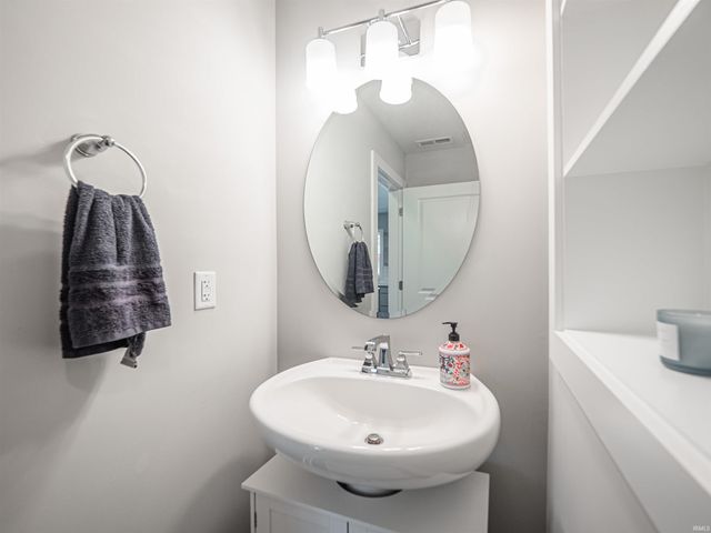 2524 Antilles Drive, Evansville, IN 47725