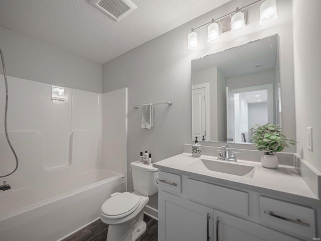 2524 Antilles Drive, Evansville, IN 47725