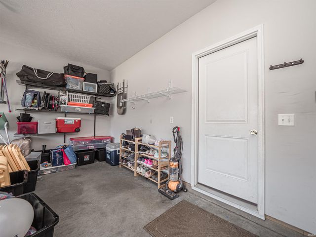 2524 Antilles Drive, Evansville, IN 47725
