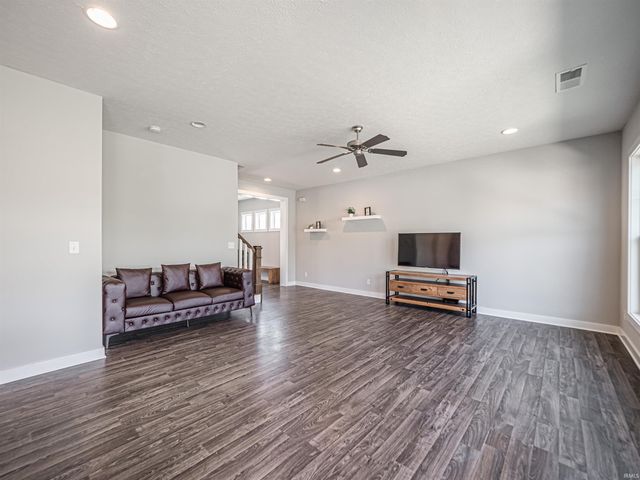 2524 Antilles Drive, Evansville, IN 47725